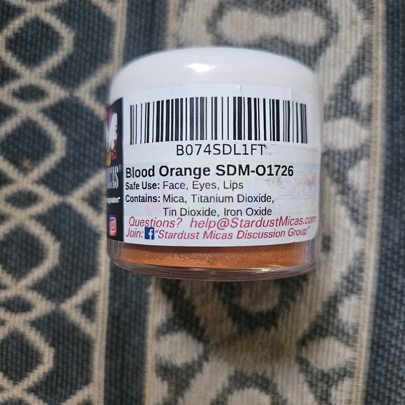 Stardust Micas:Blood Orange - Picture 7 of 7